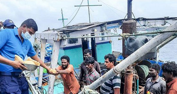Navy rescues Indian fishermen stranded in Lankan waters – The Island