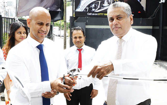 Kia invests in new Car Care Centre in Narahenpita
