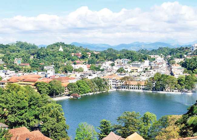 Kandy Town I Knew In Mid-Twentieth Century – The Island