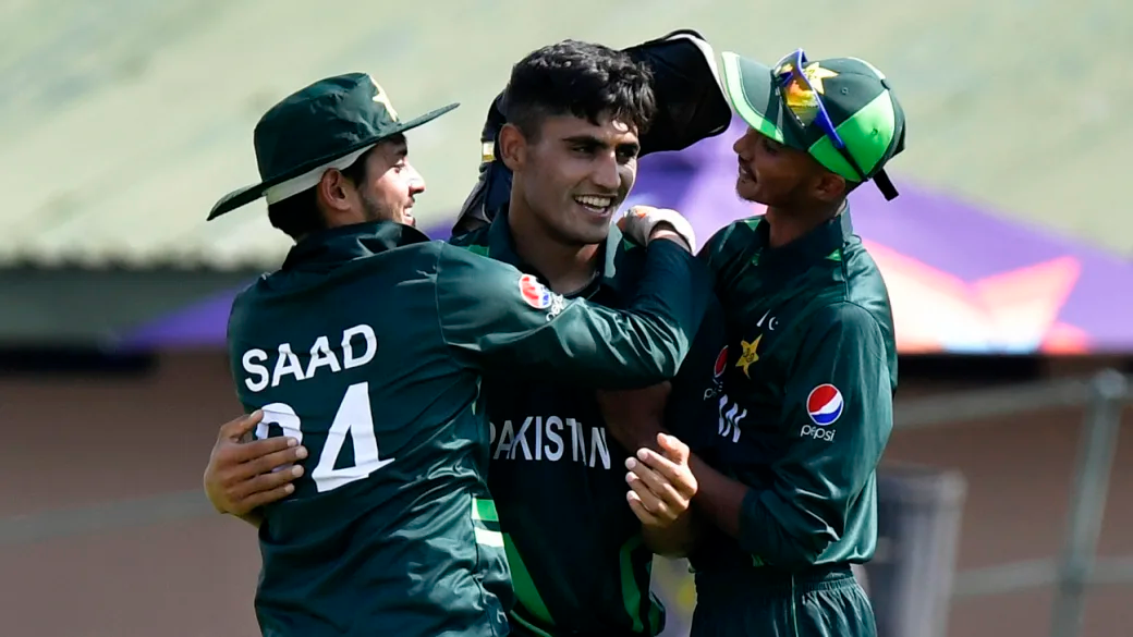 Ubaid Shah Five For Helps Pakistan Seal Semis Berth In Thriller The