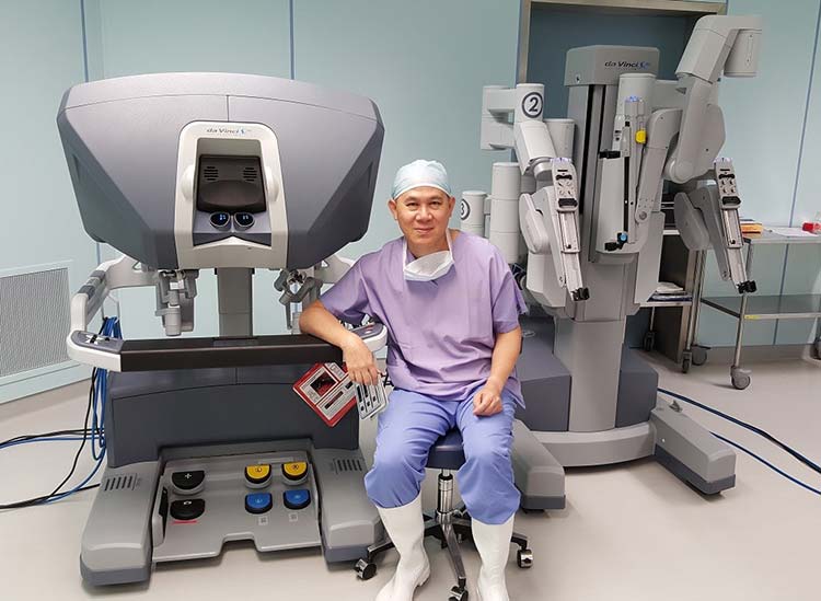 How Robotic Surgery Helps Prostate Cancer Treatment – The Island