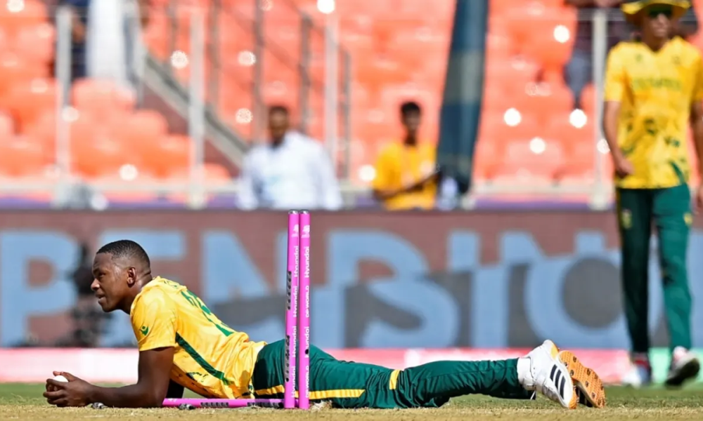 New Zealand and South Africa look ahead to Super Eights in low-pressure contest