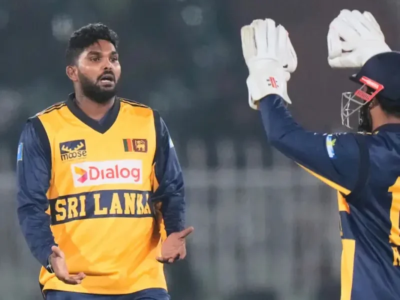 Sri Lanka suffer second casualty, face Oman today