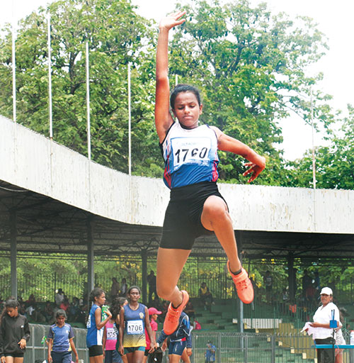 Nethmika clears 5.98 metres to establish new record – The Island